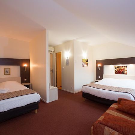 Logis Jum'Hotel Saints-Geosmes Eksteriør billede